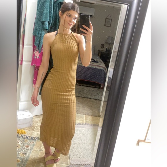 Halter Top Dress - Picture 6 of 6